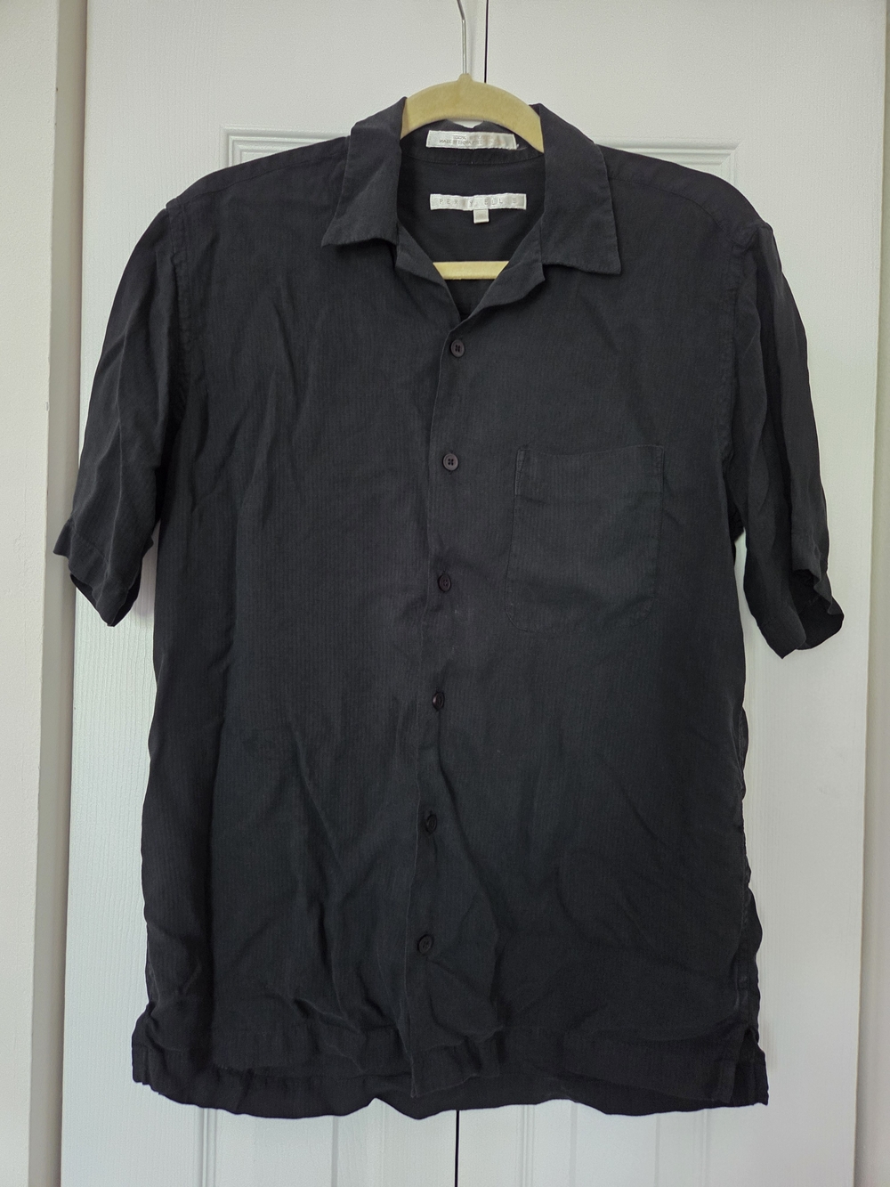 Perry Ellis Black Short-Sleeve Casual Button-Down Shirt